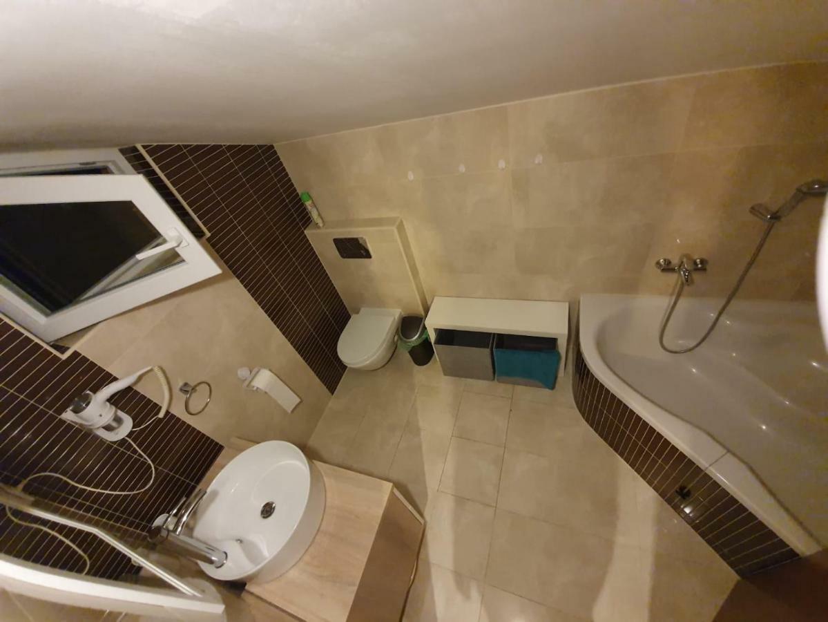 Allure Apartment Kornić Exterior foto